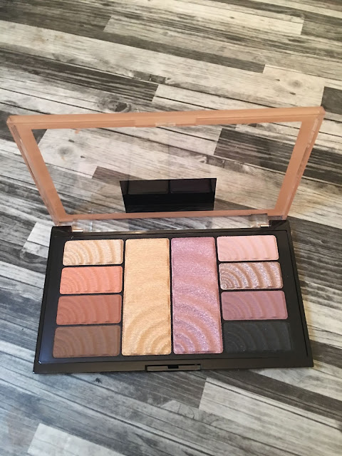 Maybelline Total Temptations Eyeshadow + Highlight Palette (Review and Swatches)