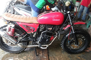 Biaya Minim Ubah Megapro Jadi "Scrambler Tracker"