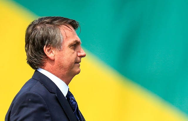 Bolsonaro anuncia ajuda de R$ 600 para trabalhadores informais