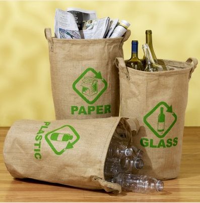 sustainable living find of the day: jute recycling bags