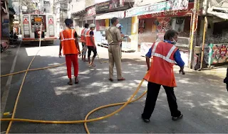 डीएम के निर्देश पर नगर पालिका ने की सफाई व सेनेटाइजेशन | #NayaSaberaNetwork