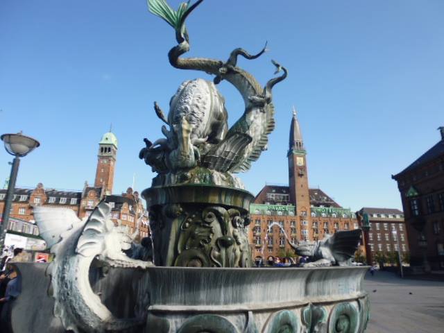 Dragespringvandet (la Fuente del Dragón) (Copenhague) (@mibaulviajero)