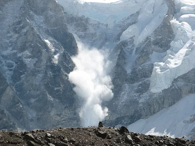 An avalanche on Mount Everest