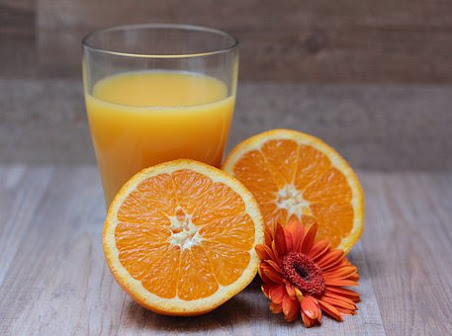 عصير البرتقال الغني بفيتامين سي