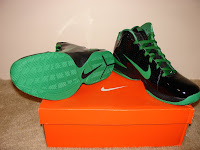 Paul Pierce's Nike Air Max Hyperfly Supreme PEs