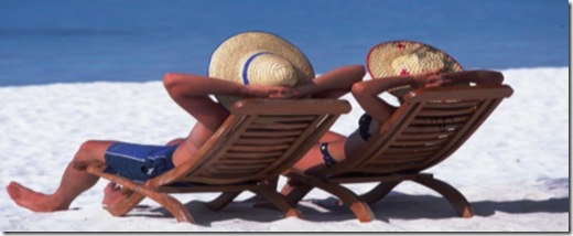 couple-on-beach