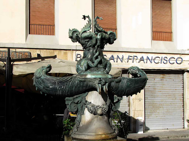 Fountain with sea monster by Pietro Tacca, copy, Livorno