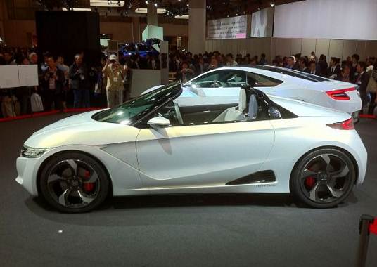 Honda S2000 sports car to return as Mazda MX-5 rival