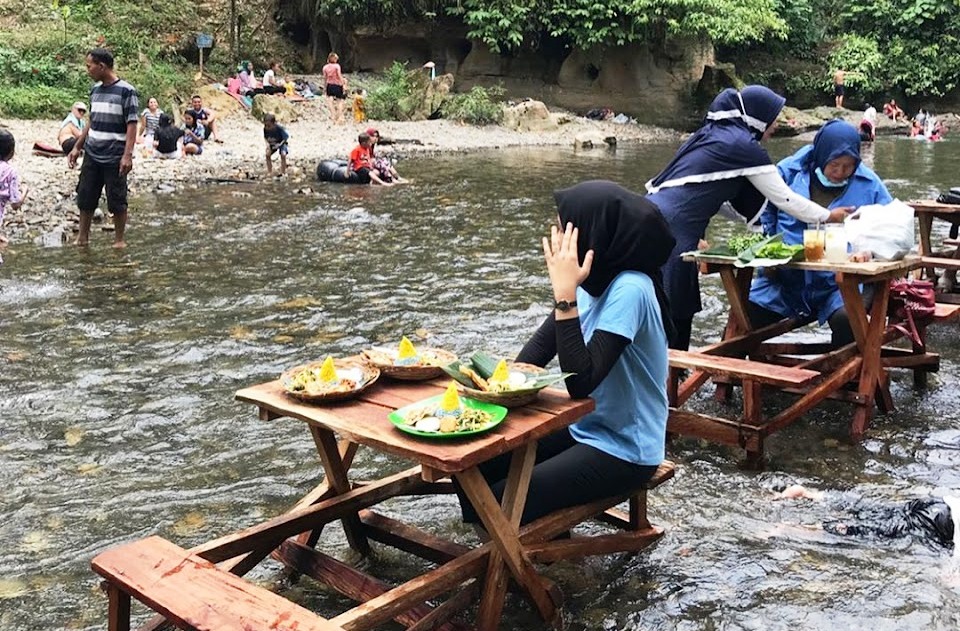 Wisata Sungai Landak Bukit Lawang