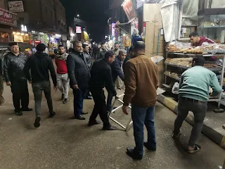 رئيس أشمون يقود حمله مسائية مكبرة لرفع وإزالة الاشغالات بشوارع المدينة