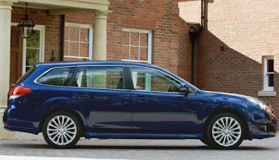 2010 Subaru Legacy Tourer Side View