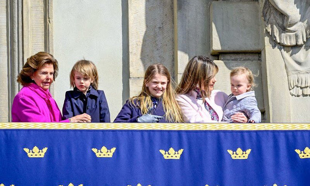 Crown Princess Victoria wore Henriette blue woolcoat by Andiata. Queen Silvia, Princess Estelle, Prince Oscar and Princess Sofia