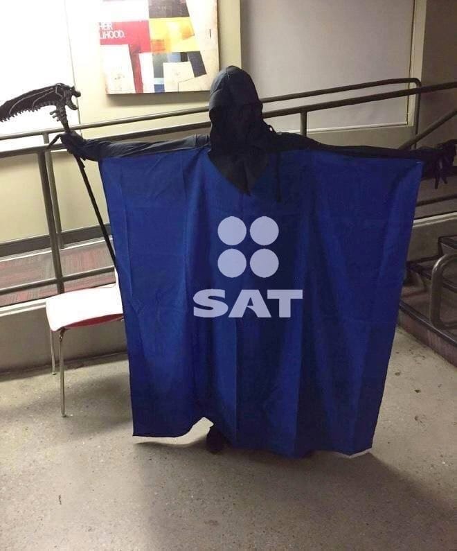 ¡Ni muerto te libras del SAT!