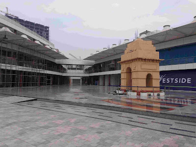 http://www.intowngroup.in/indirapuram-habitat-centre-retail-shops-in-ghaziabad.html
