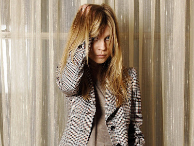 Clemence Poesy HD Wallpapers