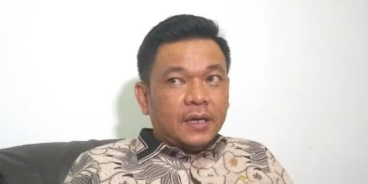 Waketum Gerindra Tuding Romahurmuziy Cari Dana untuk Jokowi, TKN: Itu Fitnah