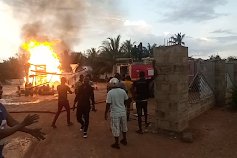 Kweku Chainz Reacts To The Fire Fighters Attempt To Quench The Fire At Tomasa Gas Refilling Station