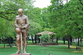 Franklin 'doughboy' monument - photo from May 2009
