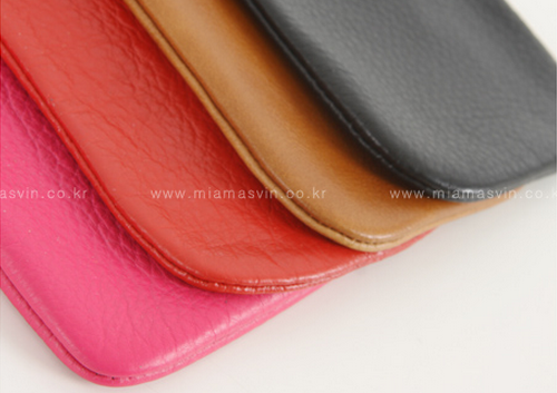 Block Colored Leather Pouch