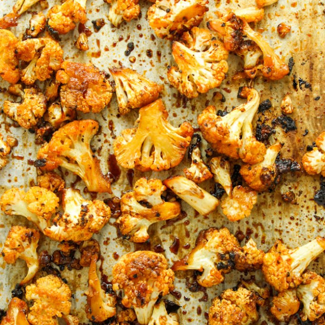 Sweet and Spicy Baked Cauliflower 