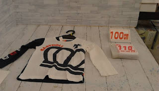 中古品　子供服　１００ｃｍ　ＢＡＢＹＤＯＬＬ　長袖Ｔシャツ　１１０円
