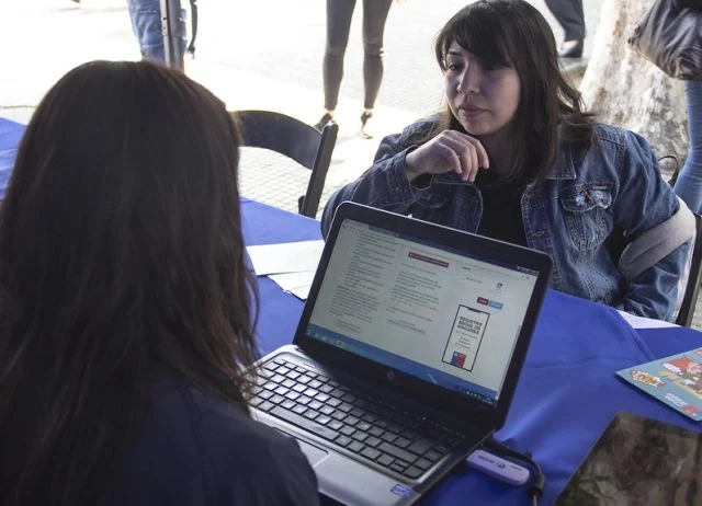 Junaeb no exigirá matrícula ni año académico concluido para acceder a Becas 