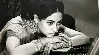 jaya bachchan's best role in film