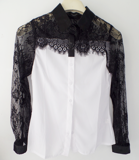 black-and-white-blouse