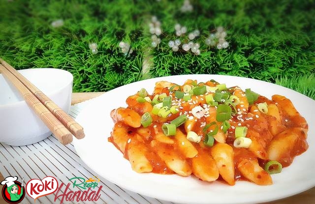 Resep Tteokbokki Kue Pedas Korea Enak dan Halal - Resep 