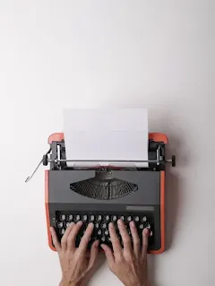 Image of a Typewriter