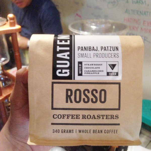 Rosso satu dari empat kopi yang dirasa di Di Rosso Micro Roastery, Tangerang Selatan, 1 Agustus 2015