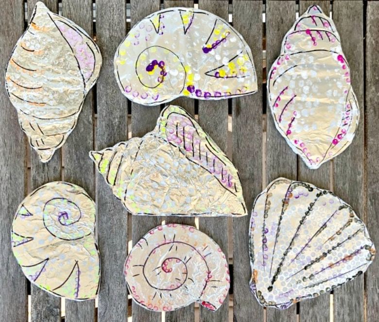 Q tip painting seashell art for kids