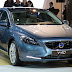 Volvo apresenta novo V40 no Salão do Automóvel de SP