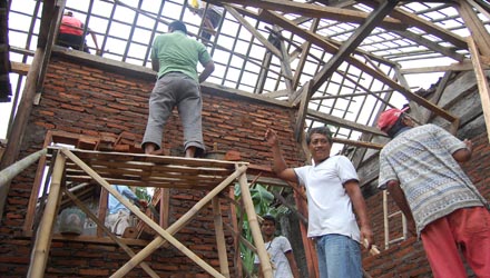 Tentang Desain Interior on Tentang Proses Pelaksanaan Membangun Rumah Tumbuh  Iklan Desain