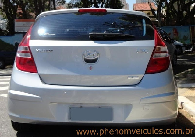 Hyundai i30 2010 Automático e Teto-Solar semi-novo à venda