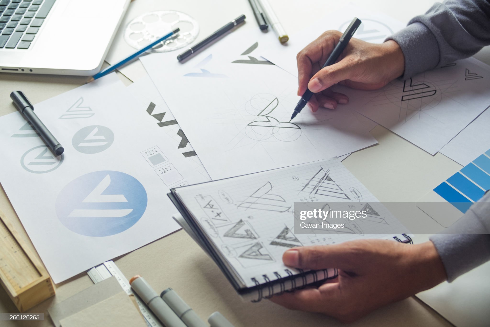 Is it possible to use a stock image as a logo