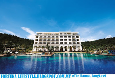 <img src="Resort.jpg" alt=" Resort di Pulau Langkawi Malaysia yang Menyajikan Panorama Eksotic">