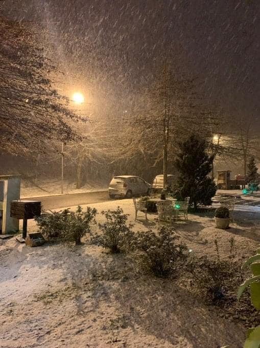 Cidades do Rio Grande do Sul registram queda de neve; Veja os vídeos!