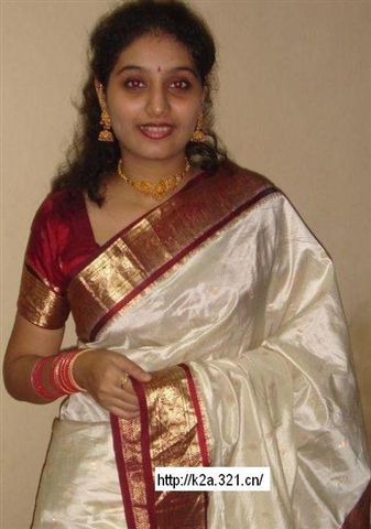 HOT INDIAN AUNTIES PICTURES
