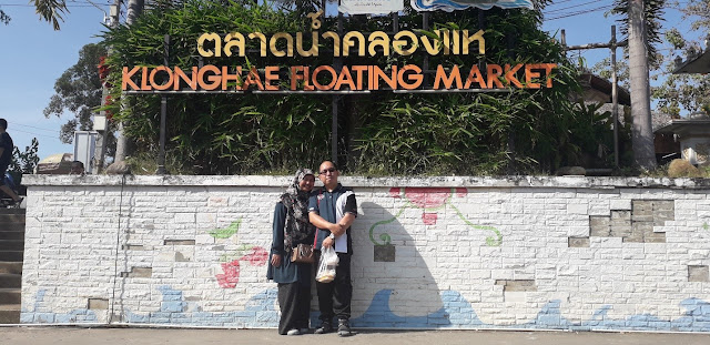 Klong Hae Floating Market