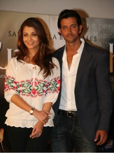 Aishwarya Rai and Hritik Roshan at Guzaarish Press Conference movie photos