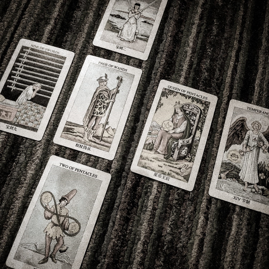 ramalan tarot