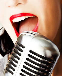 karaoke-elle-word-radio-show-mondays