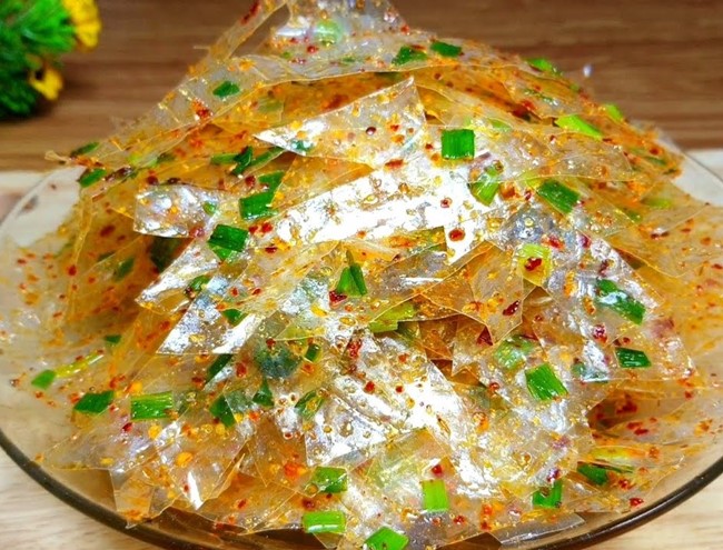 Cách làm bánh tráng trộn ngon chuẩn vị ai cũng mê - 4