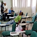 HOMEM ATIRA NA CABEÇA DE SUPERVISOR DURANTE CURSO DE RECICLAGEM
