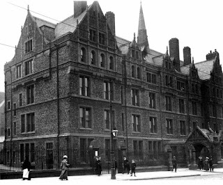 Royal Infirmary in 1908 (www.liverpoolpicturebook.com)