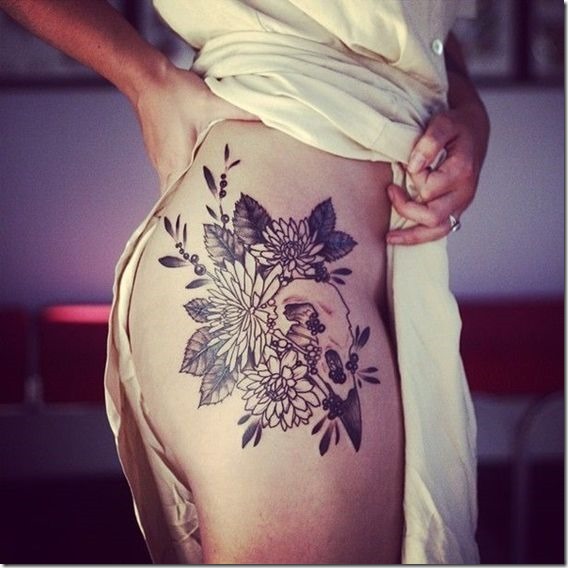 le_crne_et_la_fleur_de_la_hanche_tatouage