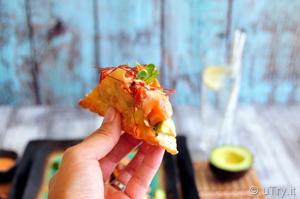 How to Make Spicy Salmon Poke Taco  http://uTry.it