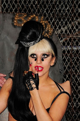 Hot Lady GaGa’ Sexiest Costume Pictures