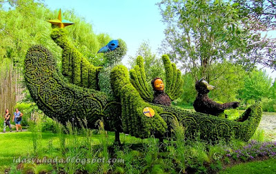 Taman Botani Bertemakan Binatang Di Quebec Canada